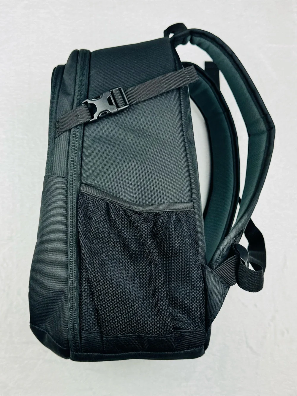 Lowepro Tahoe BP 150 camera backpack in black. Excellent, like new condition.